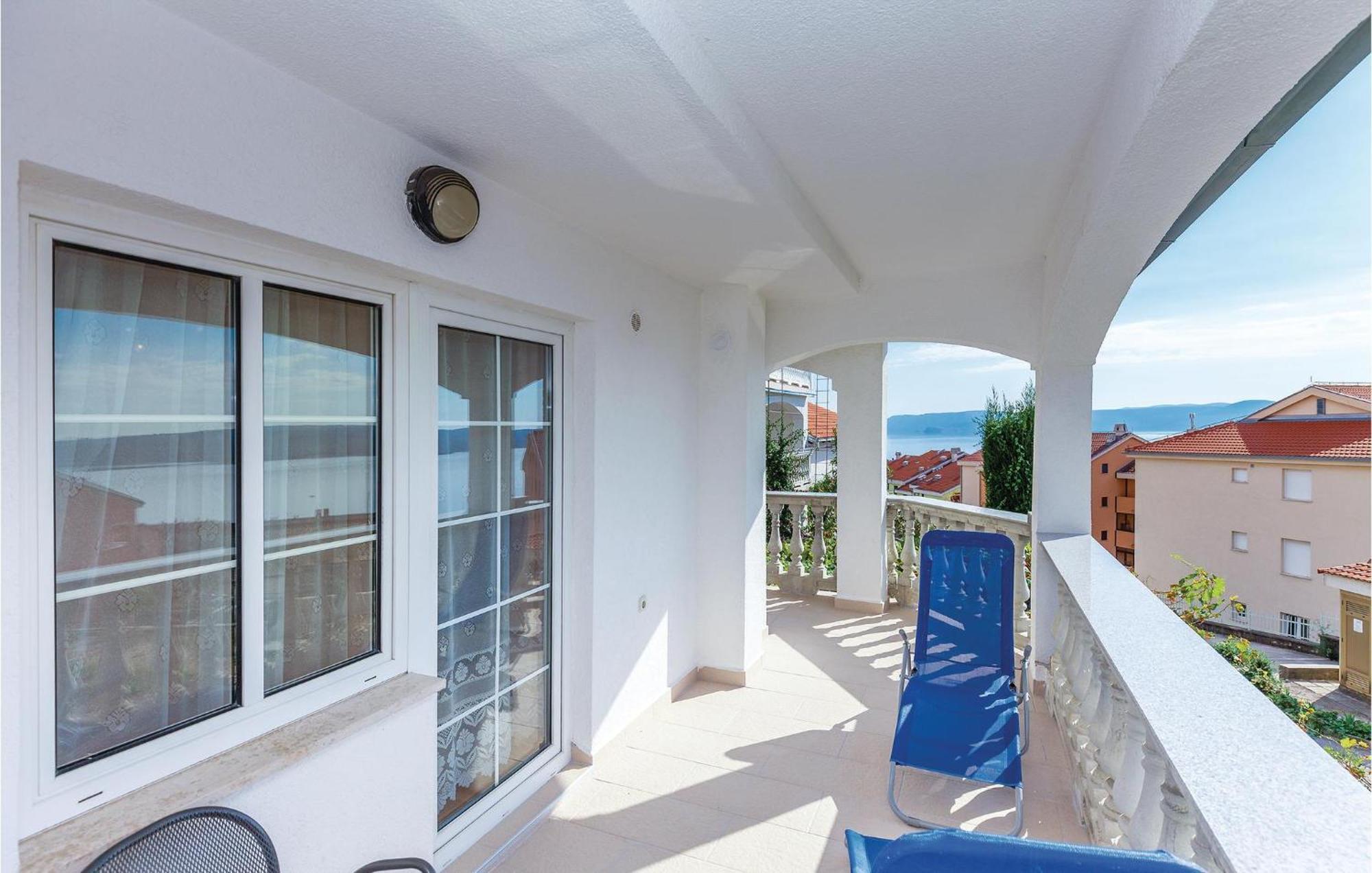 Nice apartment in Crikvenica with 1 Bedrooms&WiFi Buitenkant foto