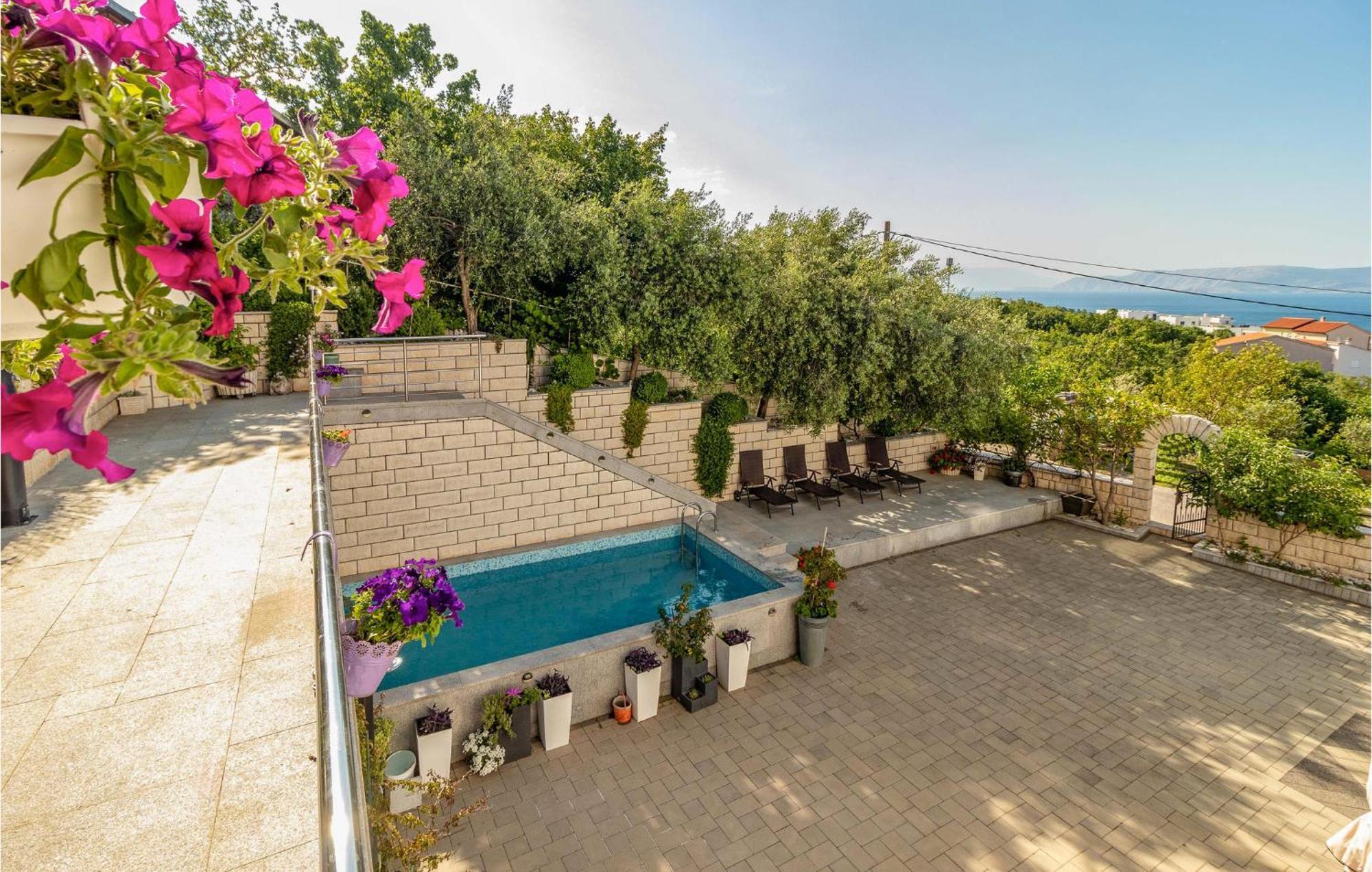 Nice apartment in Crikvenica with 1 Bedrooms&WiFi Buitenkant foto