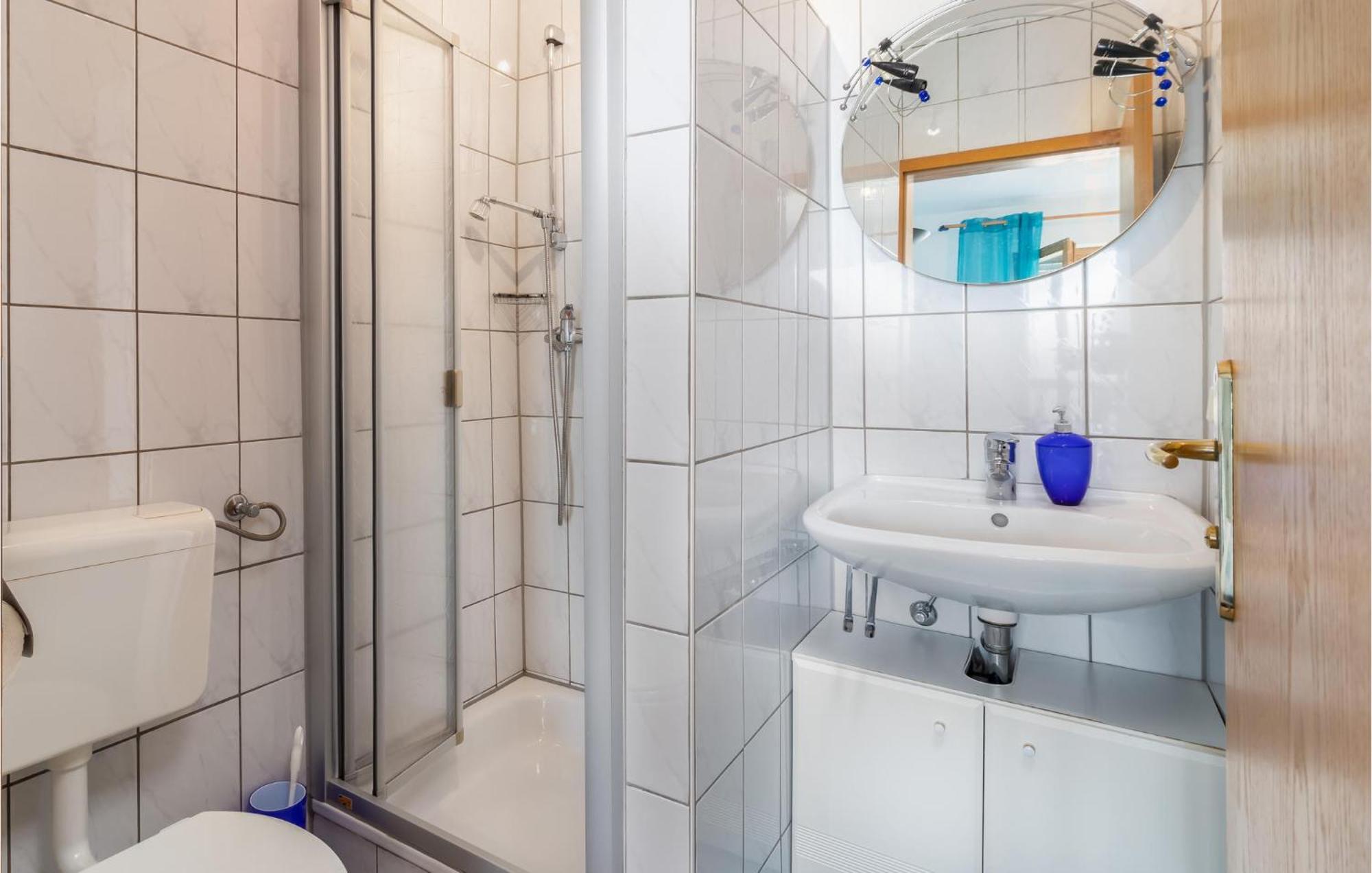 Nice apartment in Crikvenica with 1 Bedrooms&WiFi Buitenkant foto