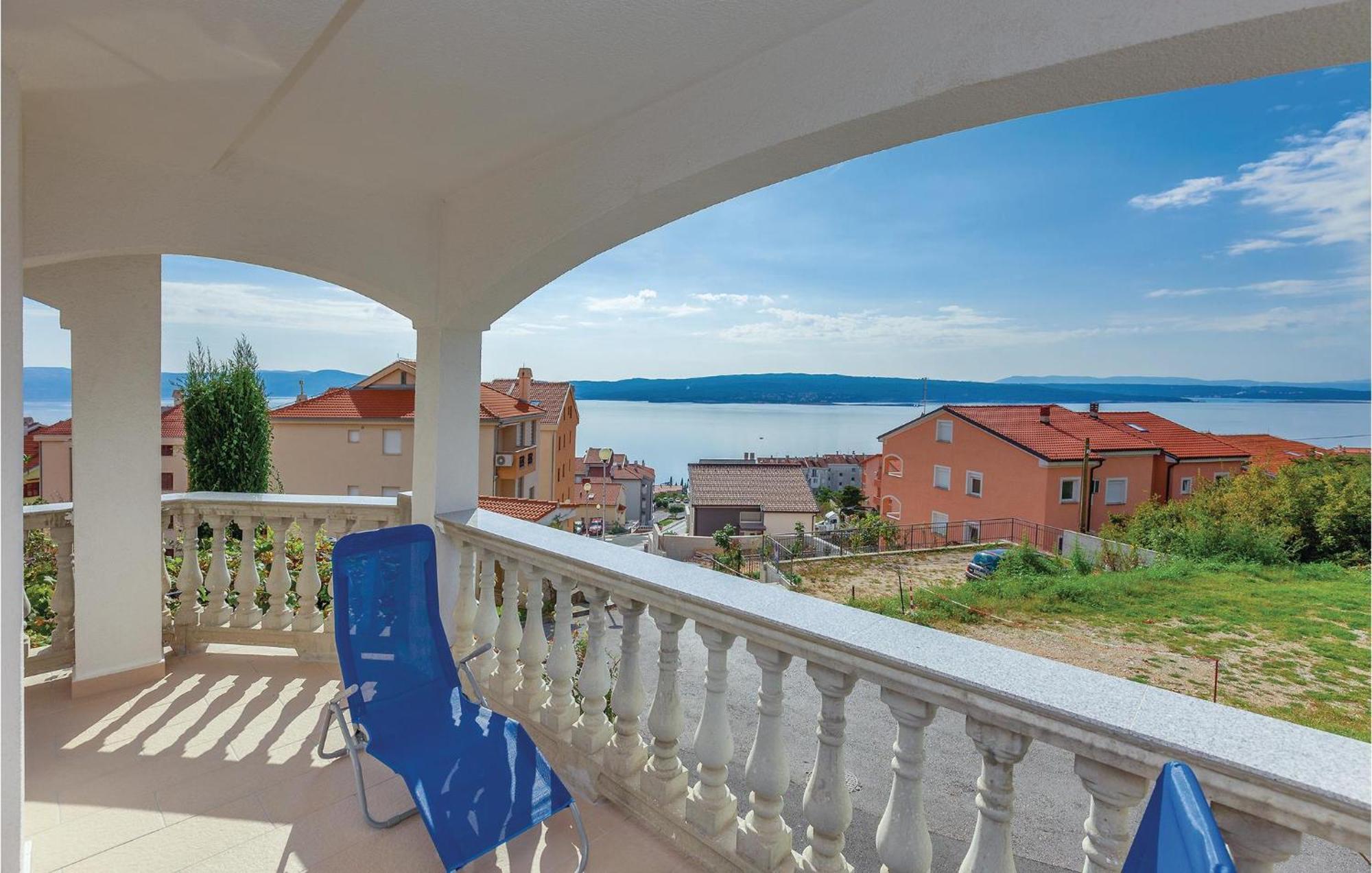 Nice apartment in Crikvenica with 1 Bedrooms&WiFi Buitenkant foto